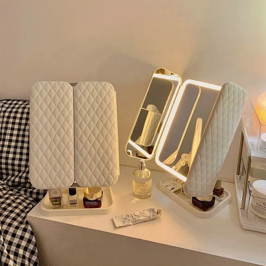VØRN Tri-Fold LED Mirror™